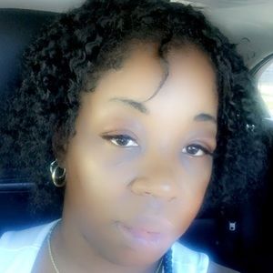 Meet your Posher, Amesha